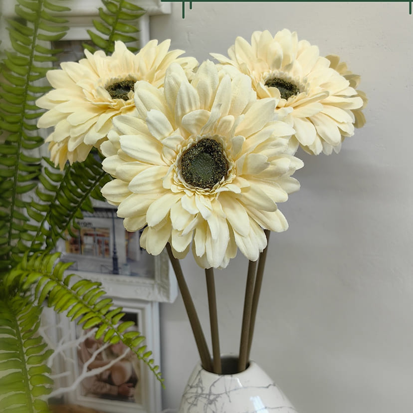 Искусственные цветы в Новокуйбышевске | Цветок искусственный «Гербера», молочно-персиковая, одиночный