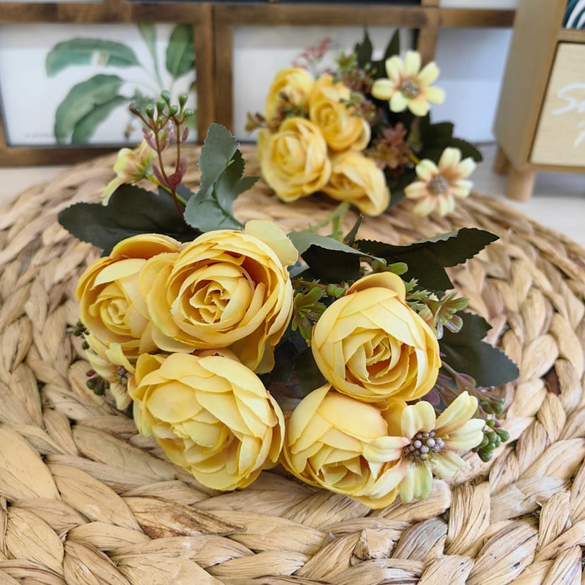 Искусственные цветы в Новокуйбышевске | Цветы искусственные «Камелии с мелкоцветом», желтые, букет